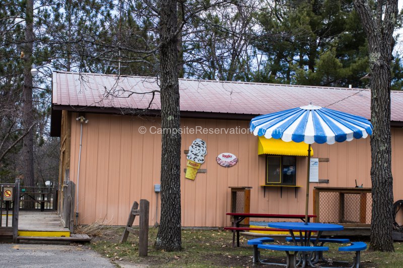 Old Orchard Park, Michigan, United States